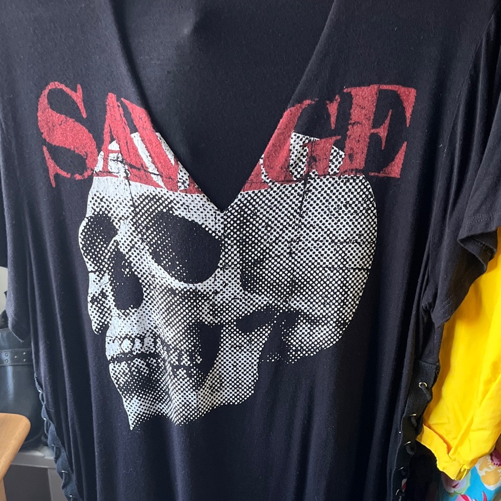 Savage Black and Red Graphic Women's Tee